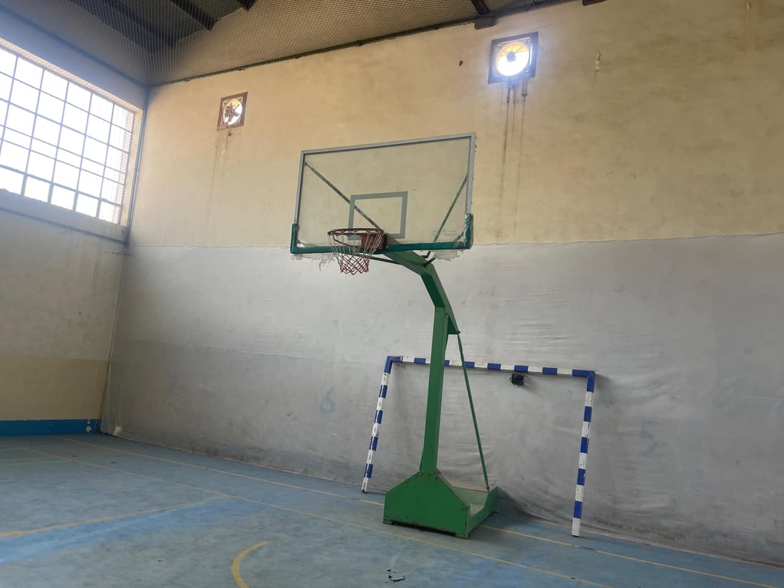 تاکە هۆڵی وەرزشییەکەی ئامێدی نۆژەن دەکرێتەوە