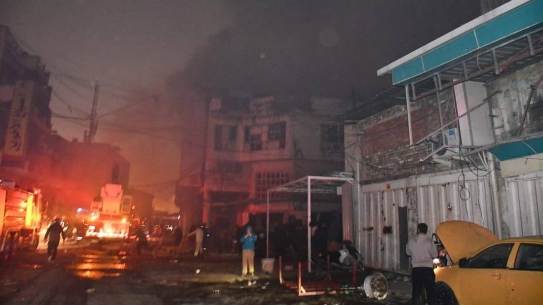 حريق يلتهم مبنى سينما غرناطة في بغداد