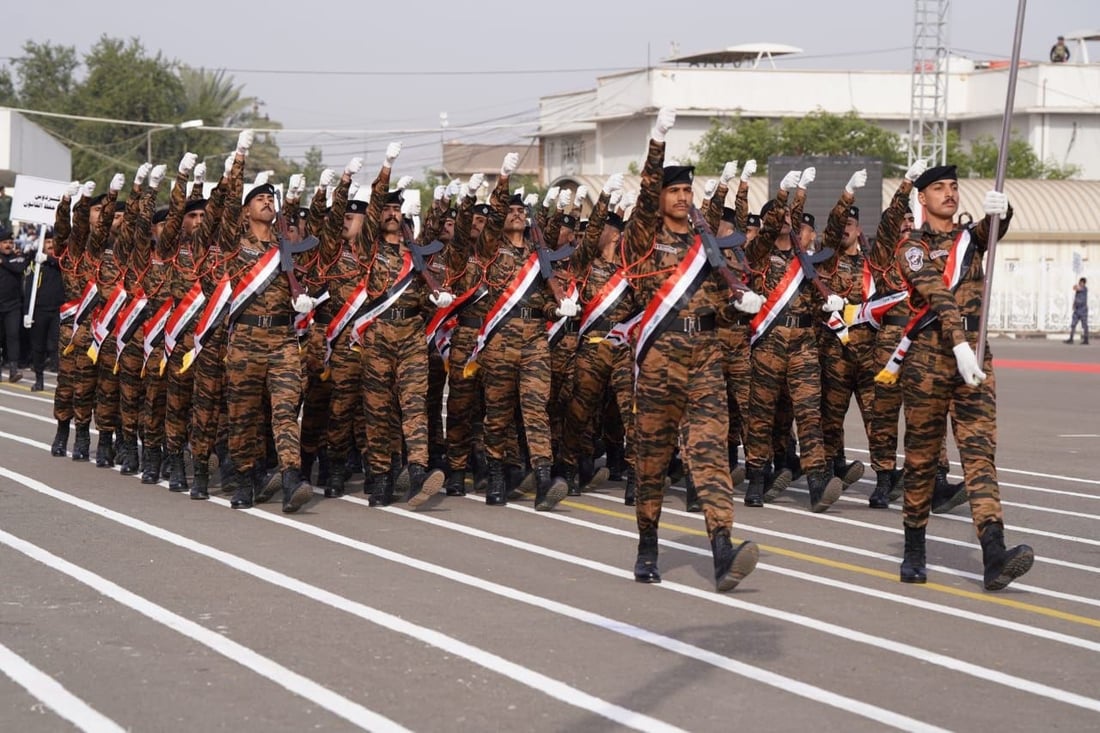 صور من الاستعراض العسكري لقوى الأمن الداخلي في كلية الشرطة