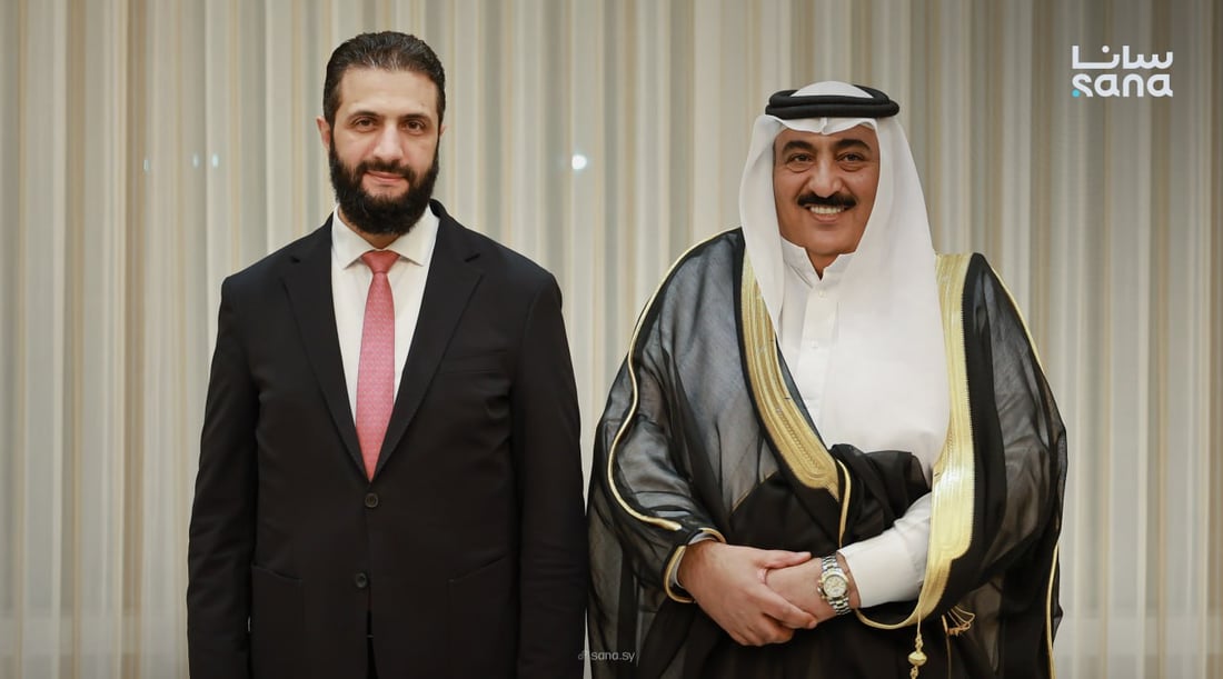 الشرع يستقبل شيخ قبيلة شمر مانع الجربا في قصر الشعب