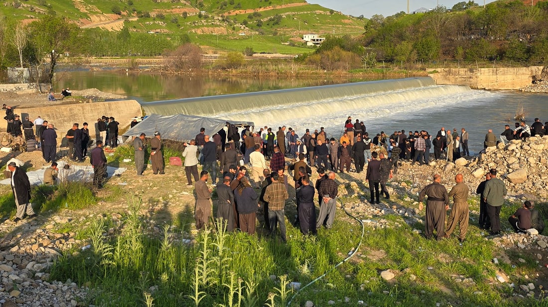 گەڕان بەردەوامە؛ تیمەکان گومان دەکەن تەرمى گەنجەکە هەر لە شاخەسوور بێت