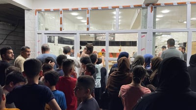 صمون “بلاش” وطوابير حتى وقت متأخر في اليرموك احتفالاً بعودة أفران الكوخ الشهيرة