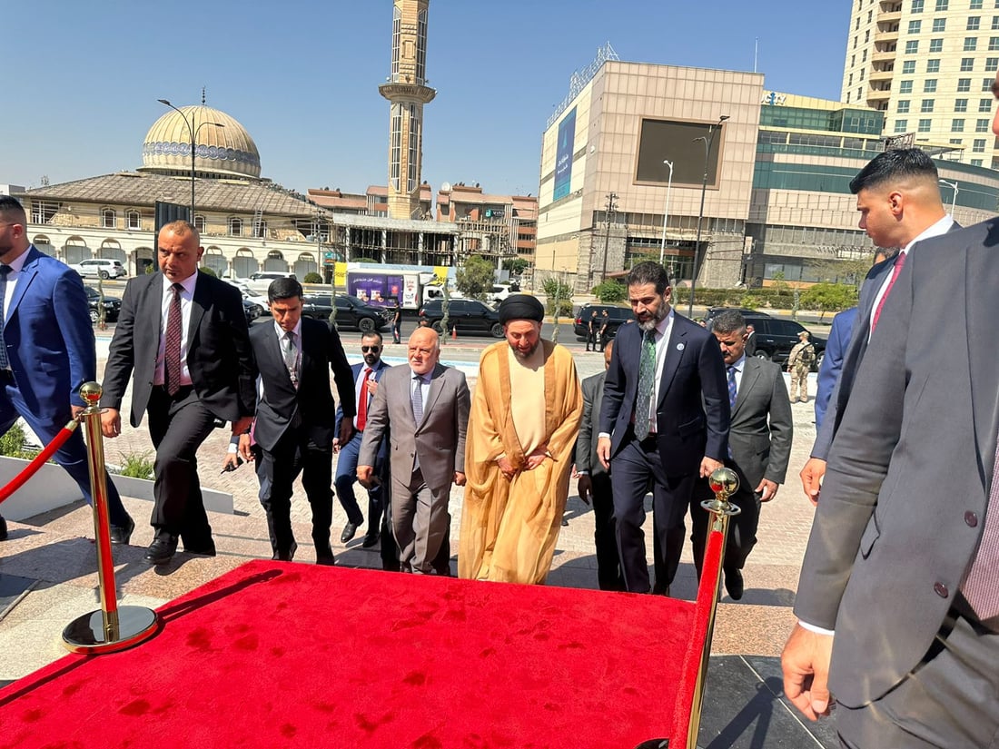بارزاني يمازح طالباني في مؤتمر “اليكتي”: هل ستبقى رئيساً بعد 5 دقائق!