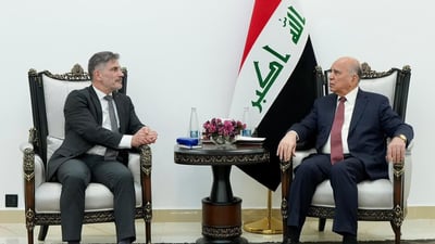 فؤاد حسين للاتحاد الأوربي: ميليشات خارجة عن القانون تستهدف البنى التحتية للبلاد