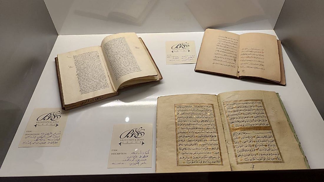 أخلص للفن حتى مع أمير قطر.. الأعظمية تجمع “الكبار” لتحية طالب البغدادي (صور)