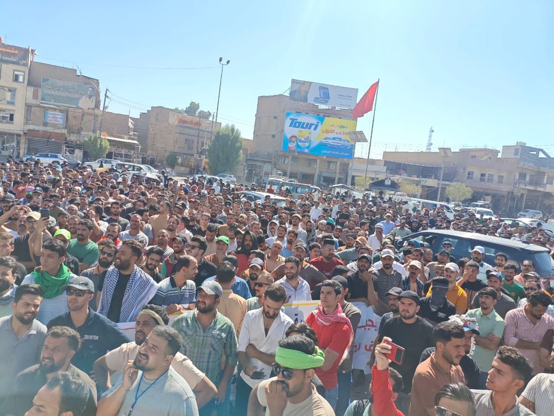 تظاهرة حاشدة لخريجي التربية أغلقت تقاطعات رئيسية في الحلة (صور)