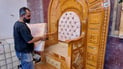 لراحة المعممين.. منبر 7 بايات ودوشمة فاخرة والأسعار حتى 15 مليوناً