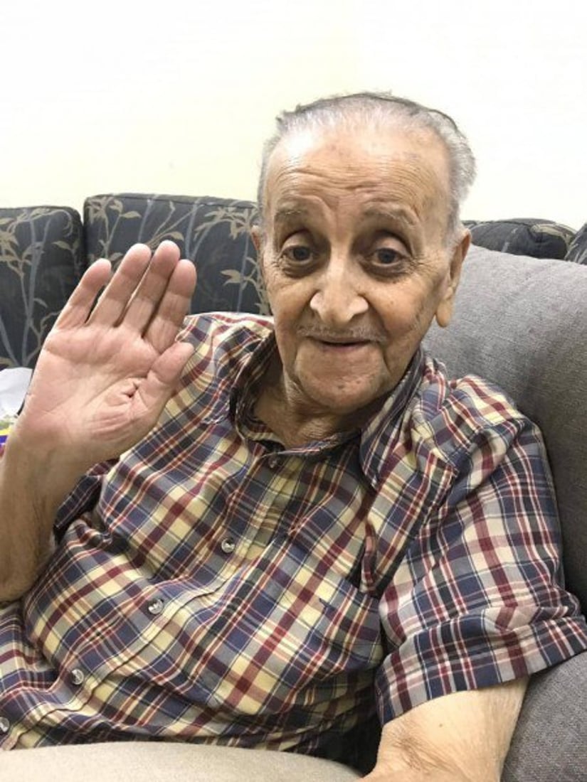 نقابة الفنانين تنعى رائد الأغنية السياحية أحمد السلمان