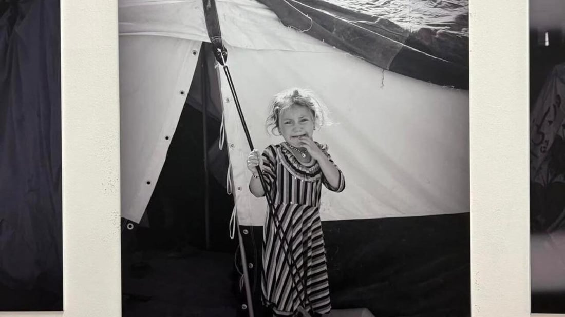 کوڕێکی کورد بەخەمی ئێزدییەکان کۆ کردەوەو بە فۆتۆ بردییە ئەڵمانیا