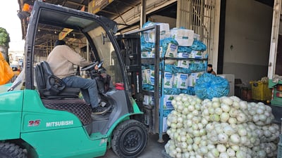 شەڕە لە ئێران تۆز لە دەرکێ مە؛ خەیار، تەماتە و مۆز گرانبوون