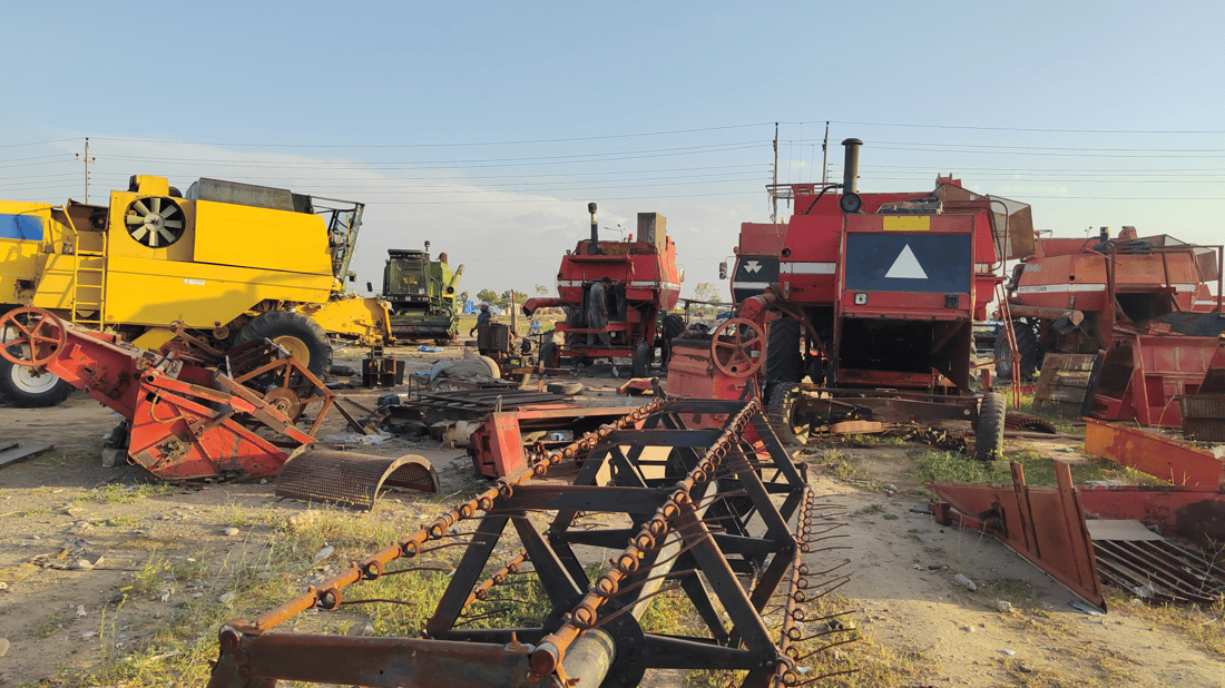 لە گەرمیان خاوەن دەڕاسەکان خۆیان بۆ دروێنە ئامادە دەکەن