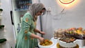 أستاذة الفيزياء تغير خلطة تمور البصرة.. النوتيلا بديل الزنجبيل والبهارات