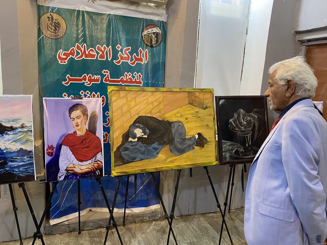 من بلاد التانغو والمكسيك الى الناصرية.. اللاتين في معرض “باليتة سومرية” التشكيلي
