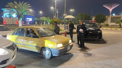 غرامة 100 ألف على المخالفين لحظر التجوال.. مرور النجف سجل 147 وصلاً حتى الآن (صور)