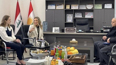  قەڵادزێ، بەریتانیاى هێنایە دەنگ