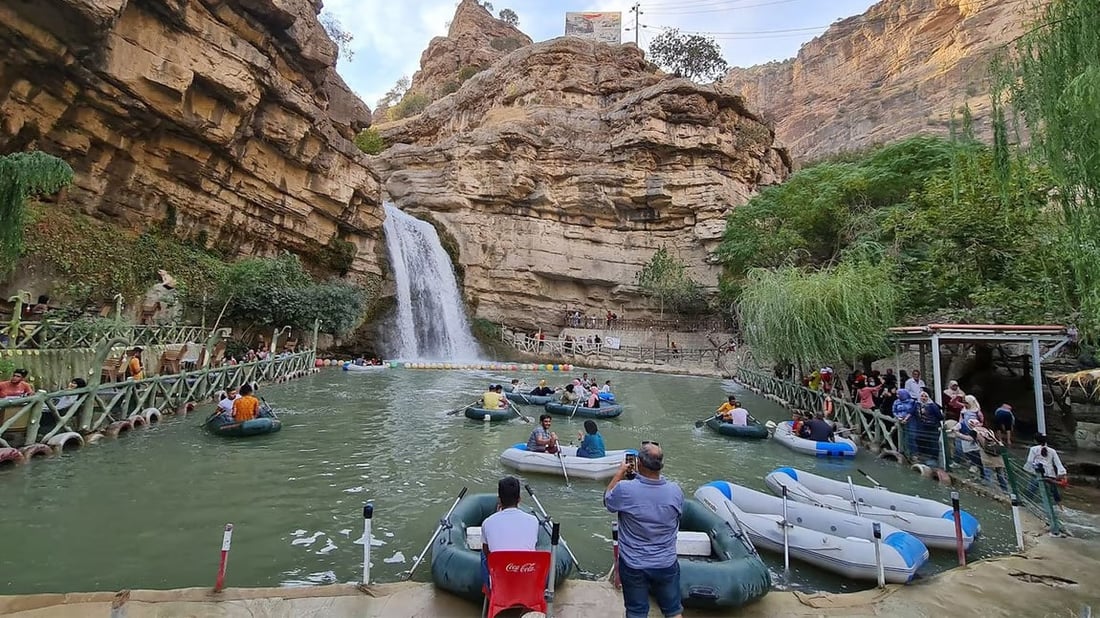 حكومة كردستان توصي مواطني الإقليم بإظهار الوجه الكردي الودود أمام السواح