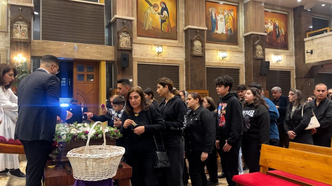 عينكاوة: إنه عطش المسيح في جمعة الصلب.. فيديو من تراتيل “آمين” الساحرة