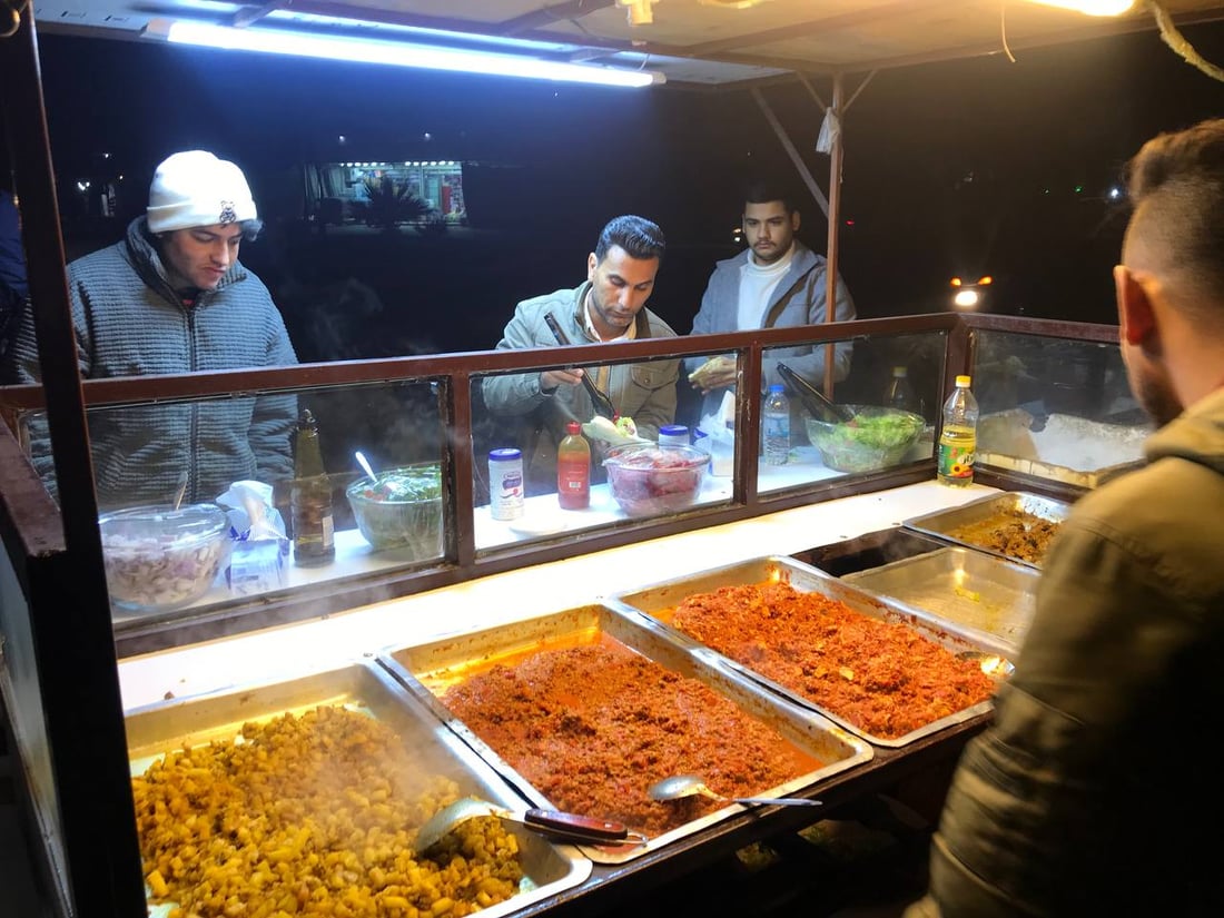 صور: عربات الطعام من السليمانية إلى فلكة الحاوي في الكوت وبنكهة كردية