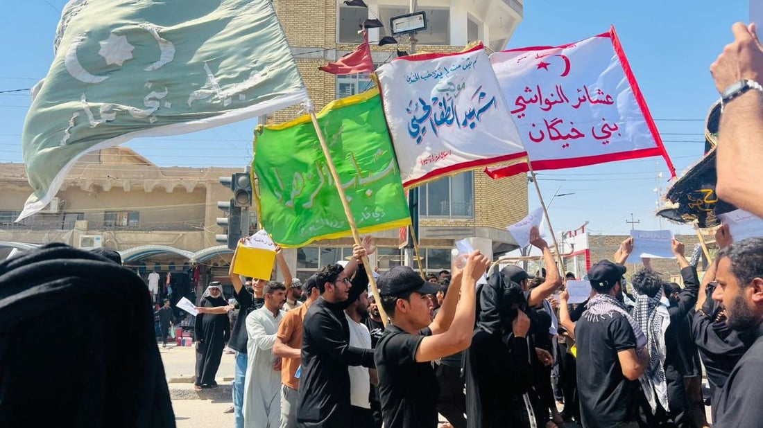صور: تظاهرات في سوق الشيوخ للمطالبة بالخدمات.. الأمراض انتشرت