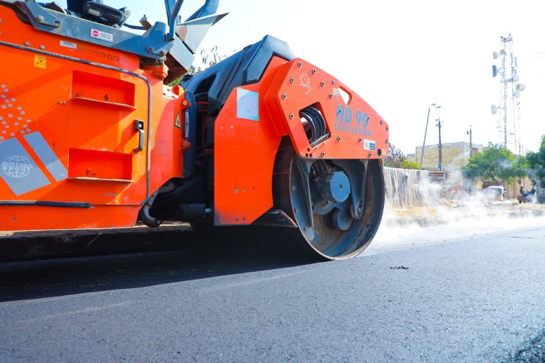 “عهد جديد” في النهروان.. الإسفلت يكسو الشوارع الرئيسية