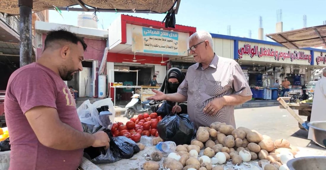 مسير الأربعين يرفع أسعار الفواكه والخضار في الكوت.. الطلب مرتفع والمنفذ مغلق (صور)