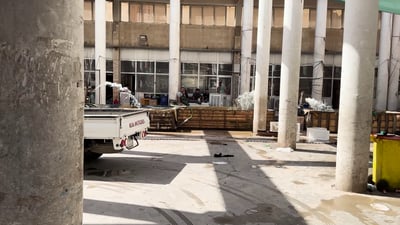 فيديو من صباح العلوة الرئيسية.. “صفنات” حتى بين أكبر 3 تجار سمك في الكوت!