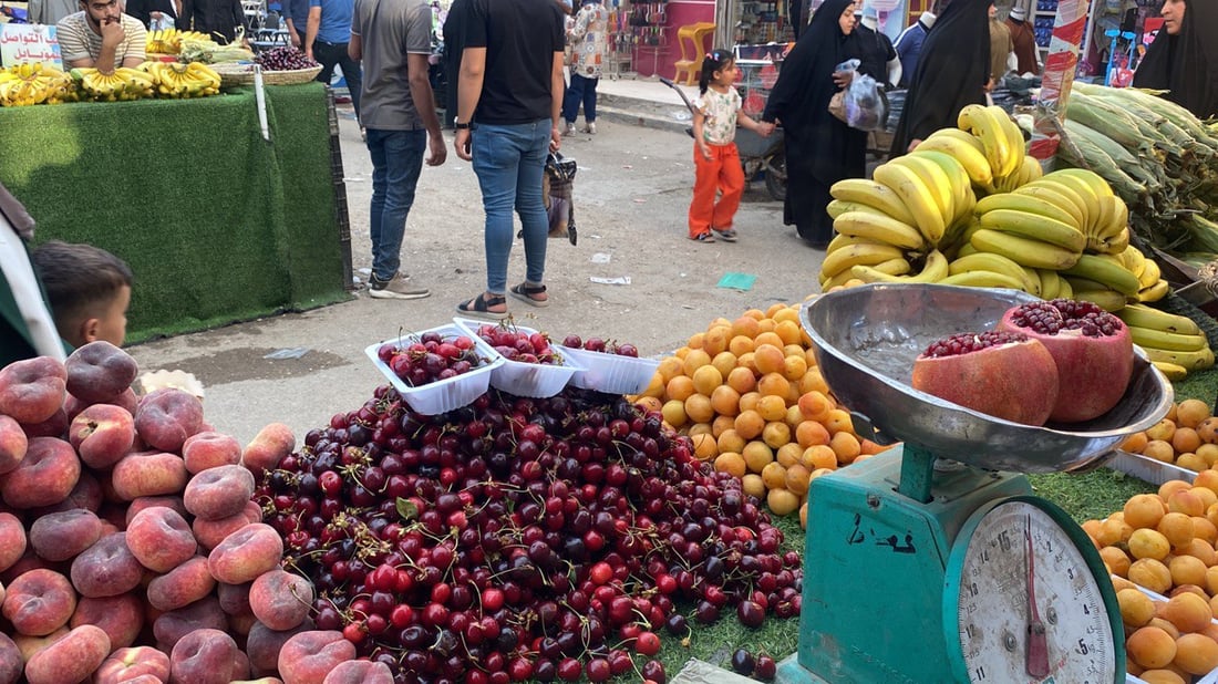 الناصرية: الكرز المستورد في 3 أسواق فقط والزبائن من مرضى السكر (صور)