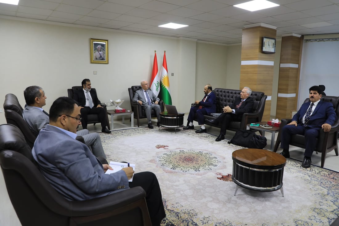 كۆمپانیایەكی سعودی لەگەڵ وەزارەتی كشتوكاڵی هەرێمی كوردستان كۆبووەتەوە و دەڵێن وەبەرهێنان دەكەن لە بواری ریسایكڵین و بەرهەمی ئاژەڵی و كشتوكاڵی.