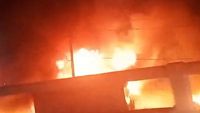 انفجار يهز الزعفرانية.. مصرع عامل بحريق مولدة في شارع الزوراء