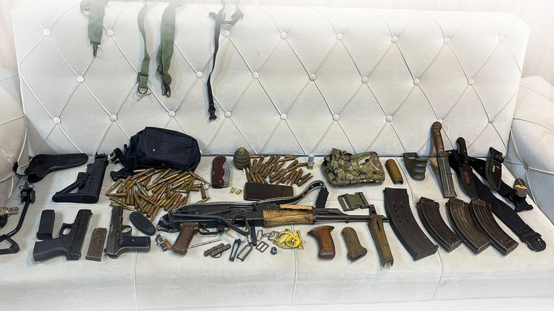 تۆمەتبارێک دەستگیر کرا و چەک و تەقەمەنیش دەستیان بەسەردا گیرا