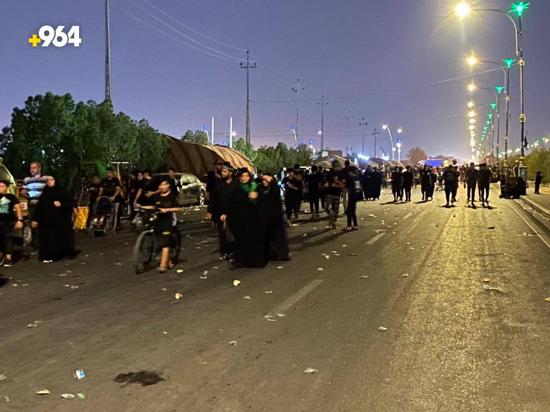 صور من البصرة الآن: حشود المعزين تتجه إلى مسجد خطوة الإمام علي في الزبير
