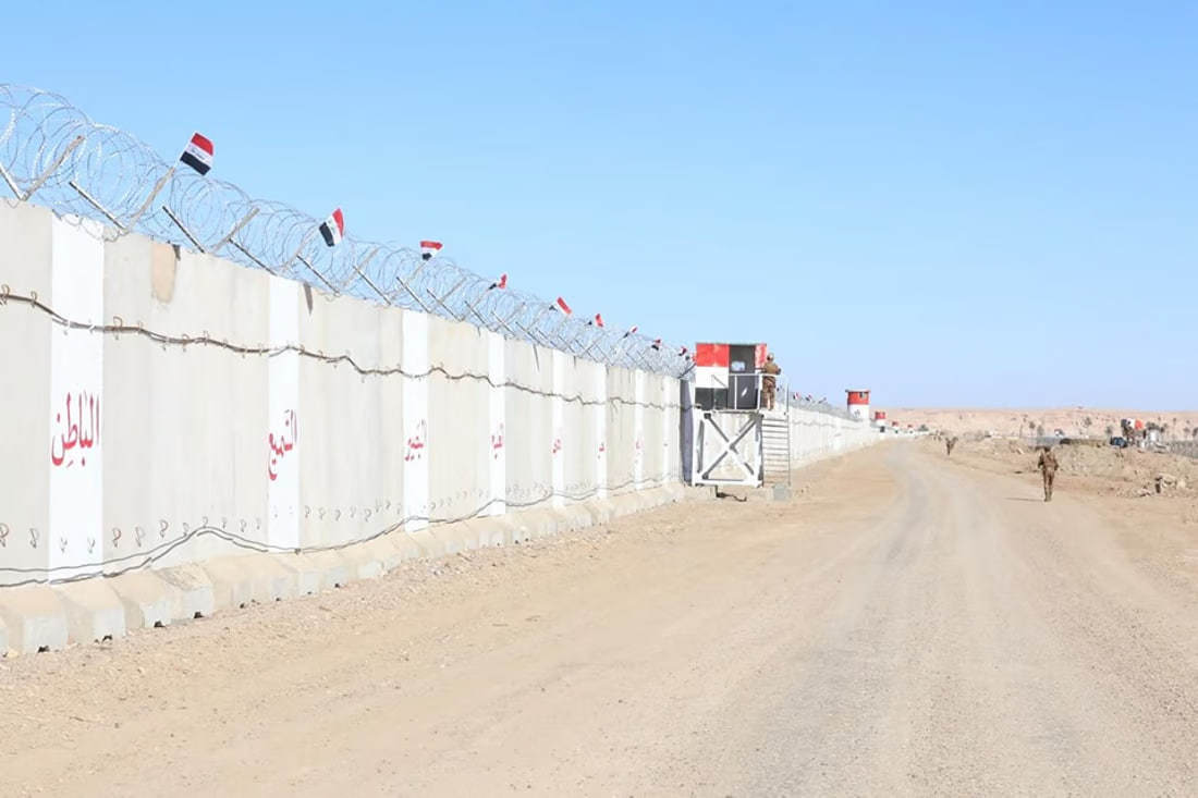 Iraqi interior minister inaugurates concrete barrier on Syrian border