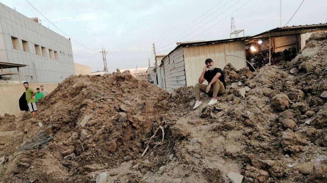 صور من الطارمية: باعة سوق الخير لا يطيقون صبراً.. متى تنتهي أعمال المجاري؟