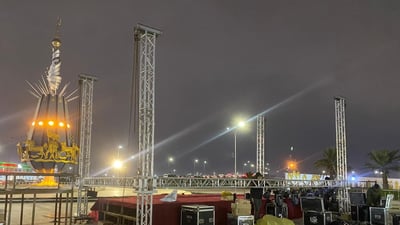 شاشة عملاقة للعوائل في ساحة الحرية وأخرى للشباب