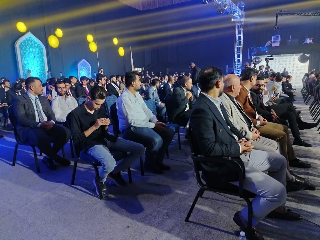 هدمها “داعش” وعادت بـ6 بنايات و5 كليات.. صور من احتفال جامعة المعارف في الأنبار