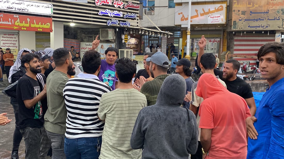 يوم بدء الاعتصام ونصب الخيام.. متظاهرو الحبوبي يحيون ذكرى تشرين الرابعة (صور)