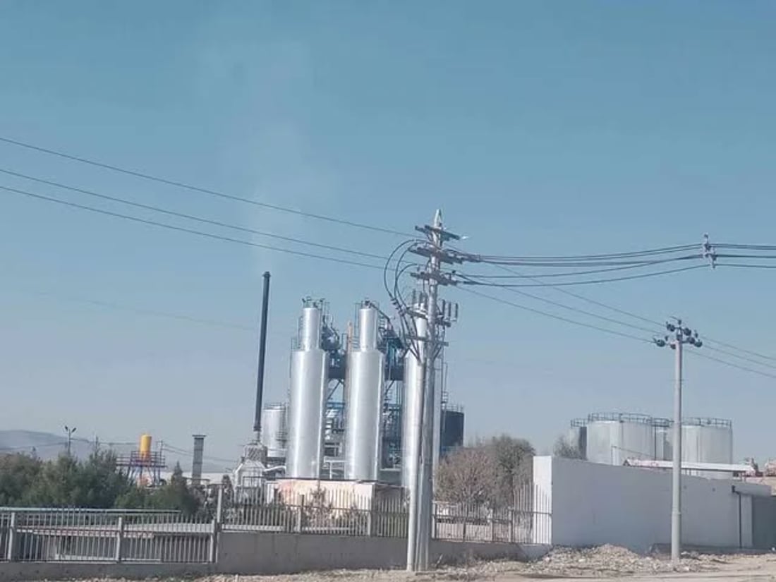 بە تۆمەتى پیسکردنى ژینگە دوو هاوڵاتى دەستگیرکران و کارگەیەک درا بە دادگا