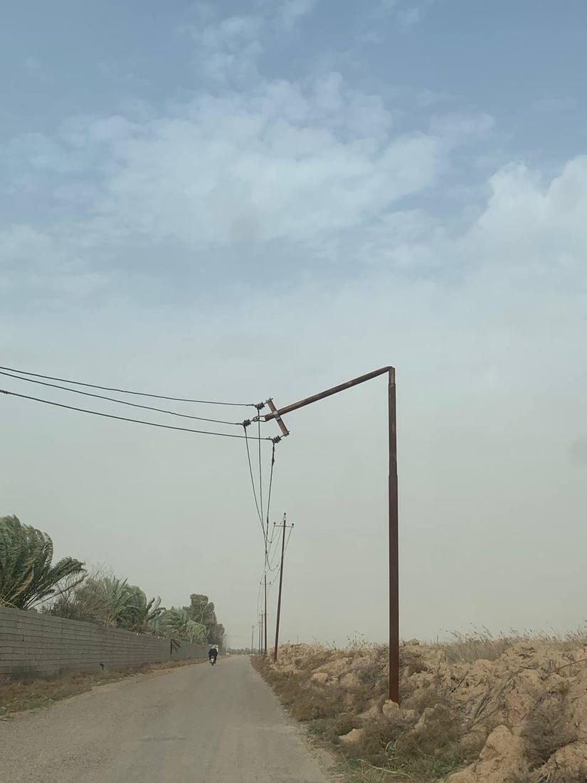 فيديو: عواصف الجمعة اقتلعت الأشجار من جذورها مع أعمدة الكهرباء في الضلوعية