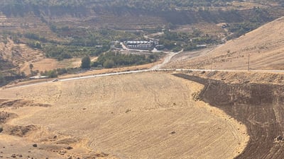 جوتیاران چاویان لە رەحمى خوایە بارانیان بۆ ببارێنێت