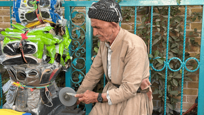 چەقۆ فرۆشتن بژێوی مام مەجیدی 79 ساڵ دابیندەكات