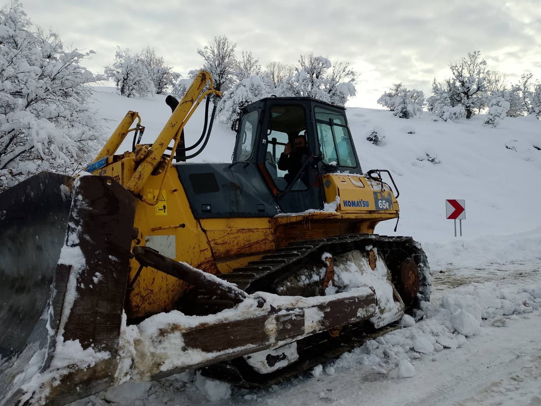 بەفری پێنجوێن؛ رێگای 50 گوند کرایەوە و سەیرانبەن 2 رۆژی تری دەوێت