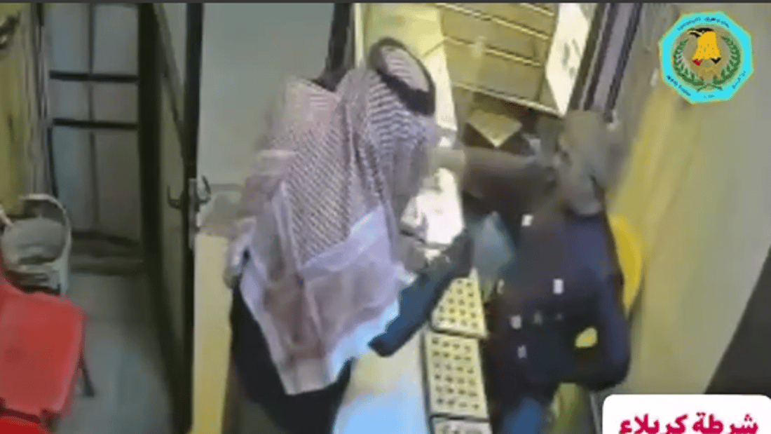 شاهد: لحظة القبض على سارق محل مجوهرات في كربلاء