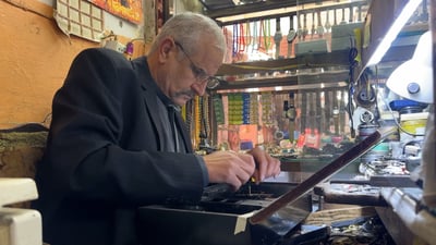 فيديو مع الحاج فاضل الساعجي في الخالص: لن أسمح بانقطاع المهنة