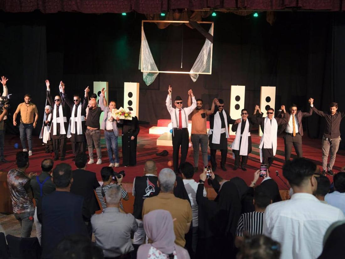 السبت في جامعة الزهراء.. كربلاء تنتظر مسرحية “حفيد نيوتن” من فرقة السراج للمكفوفين