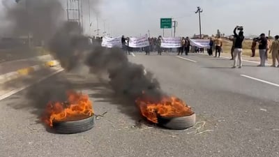 PMF Turkmen members block road in protest against leadership decisions