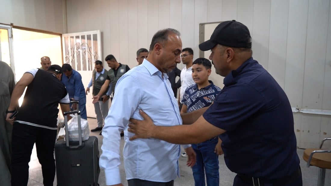 صور: إحصائية أسبوعية لحركة المسافرين والشاحنات عبر منفذ الشلامجة الحدودي مع إيران