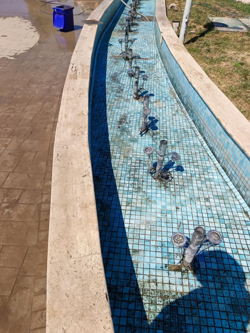 نافورەکانى ناو شارى هەولێر پاککرانەوە