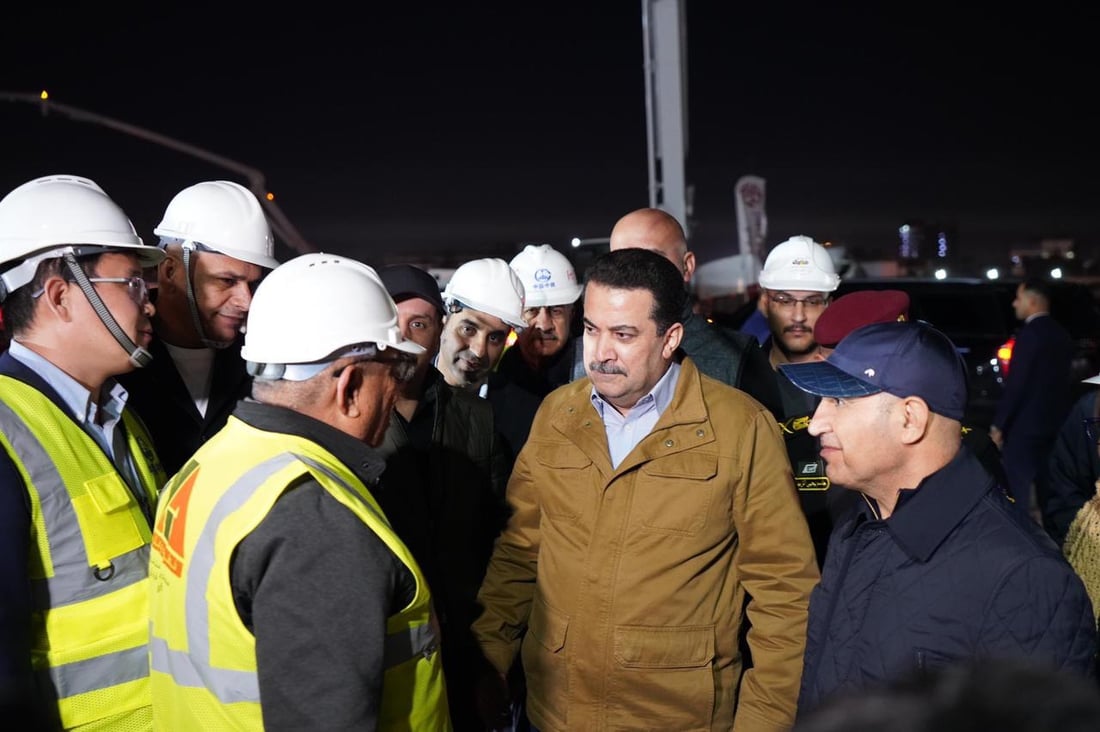 صور: السوداني في جولة ليلية لتفقد مشروع تطوير ساحة النسور