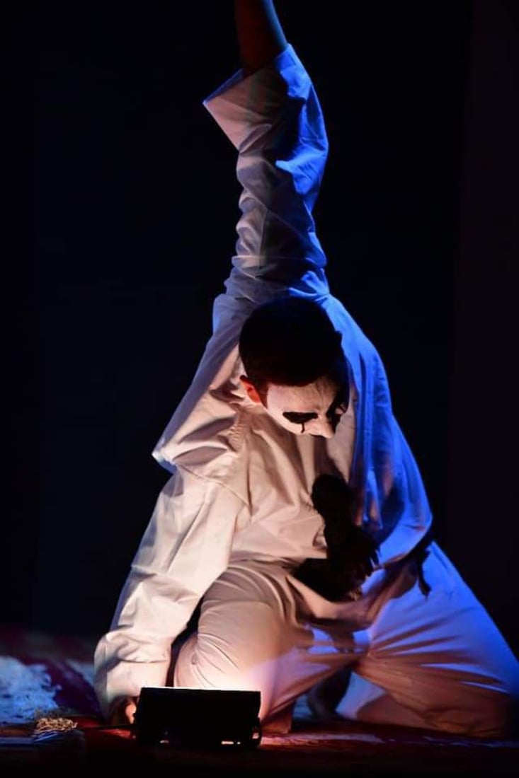 طويريج لا تشجع على الاستمرار.. فرقة محمد جواد أموري تعلق عروضها المسرحية (صور)