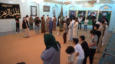 قادرية البصرة يحيون رمضان بحلقات الوجد الصوفي.. قرع الطبول يحفظ الخشوع بين الذاكرين